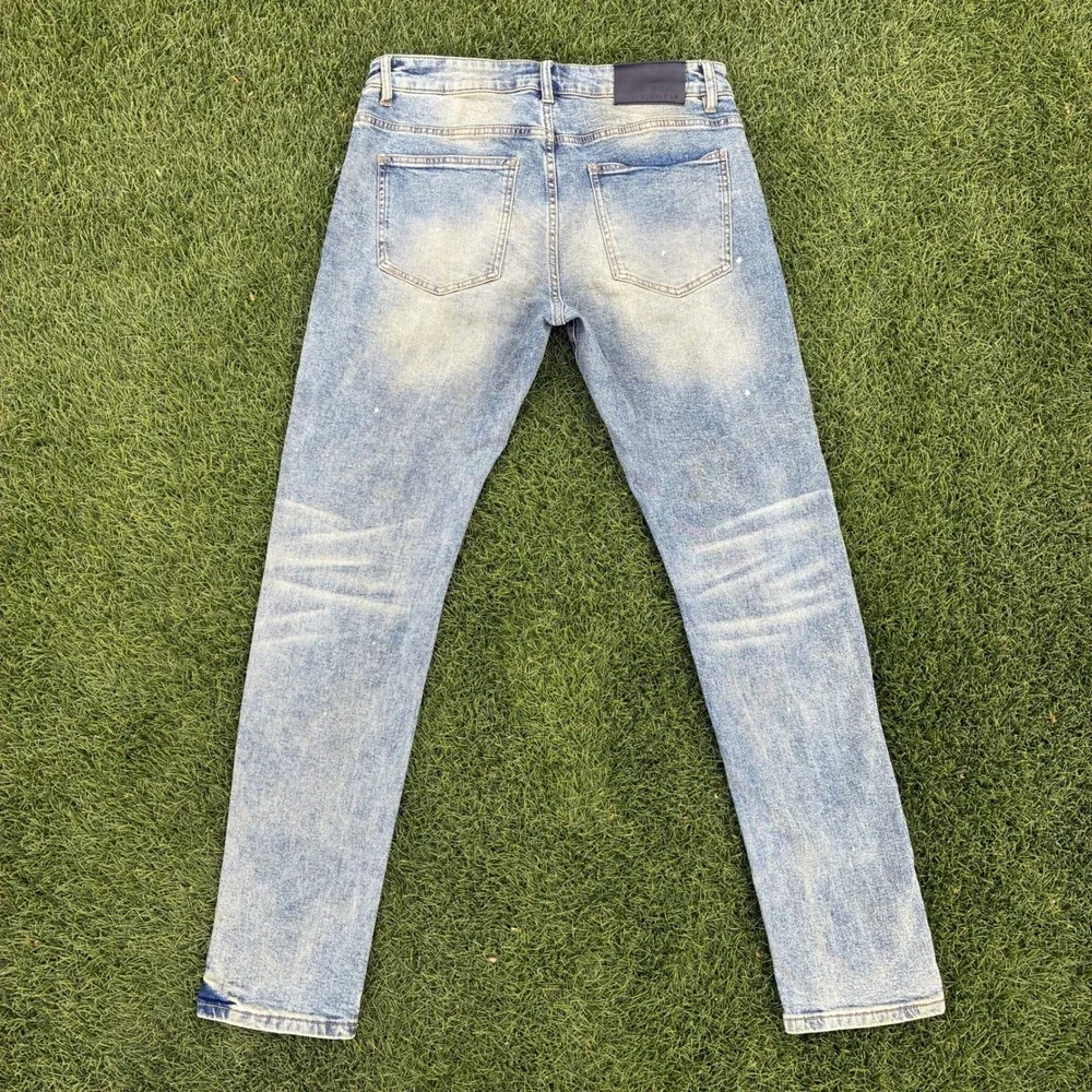 Richie Le Mens 32x32 Light Wash Distressed Slim Tapered Jeans Paint Splatter